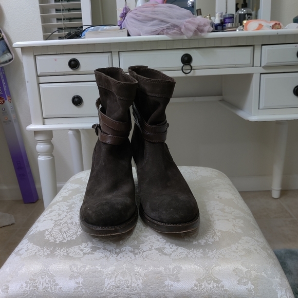 Frye Jane strappy bootie size 8 - Picture 13 of 14